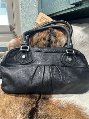 Pelle Studio Leather Hand Bag